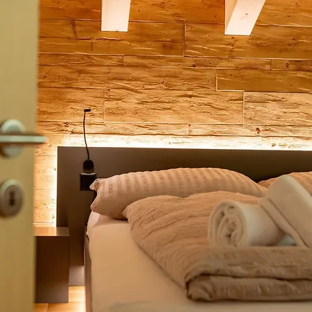 Joderestutz Apartamento *